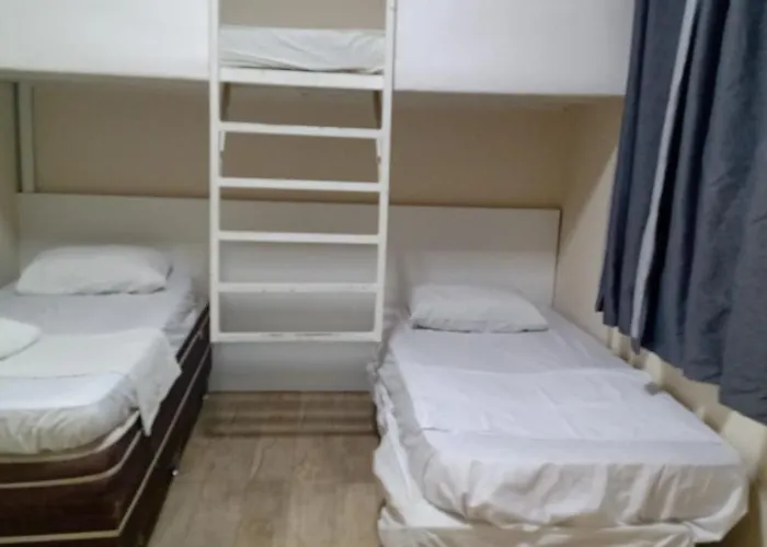 Apartamento Com Varanda Em Copacabana